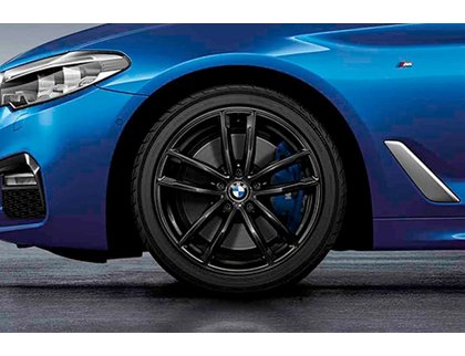 Комплект колеc 662 M-стиля с зимней нешипованной резиной Goodyear Runflat